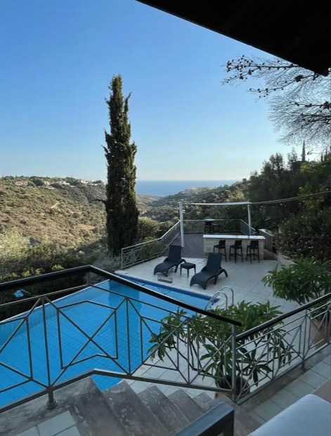 ChrisMichaelPG's tweet photo. This #spectacular #property #5bedroom #villa is for #rent in #Paphos with #swimming #pool 
https://t.co/8JFttXZ699
🔗https://t.co/JOFspmJDBt
#вила #люкс со всеми удобствами в #лучшей локации рядом со #спа центром гольф клубом и море в пешей доступности в аренду в Пафосе на Кипре https://t.co/Xcsaf5E6Dt
