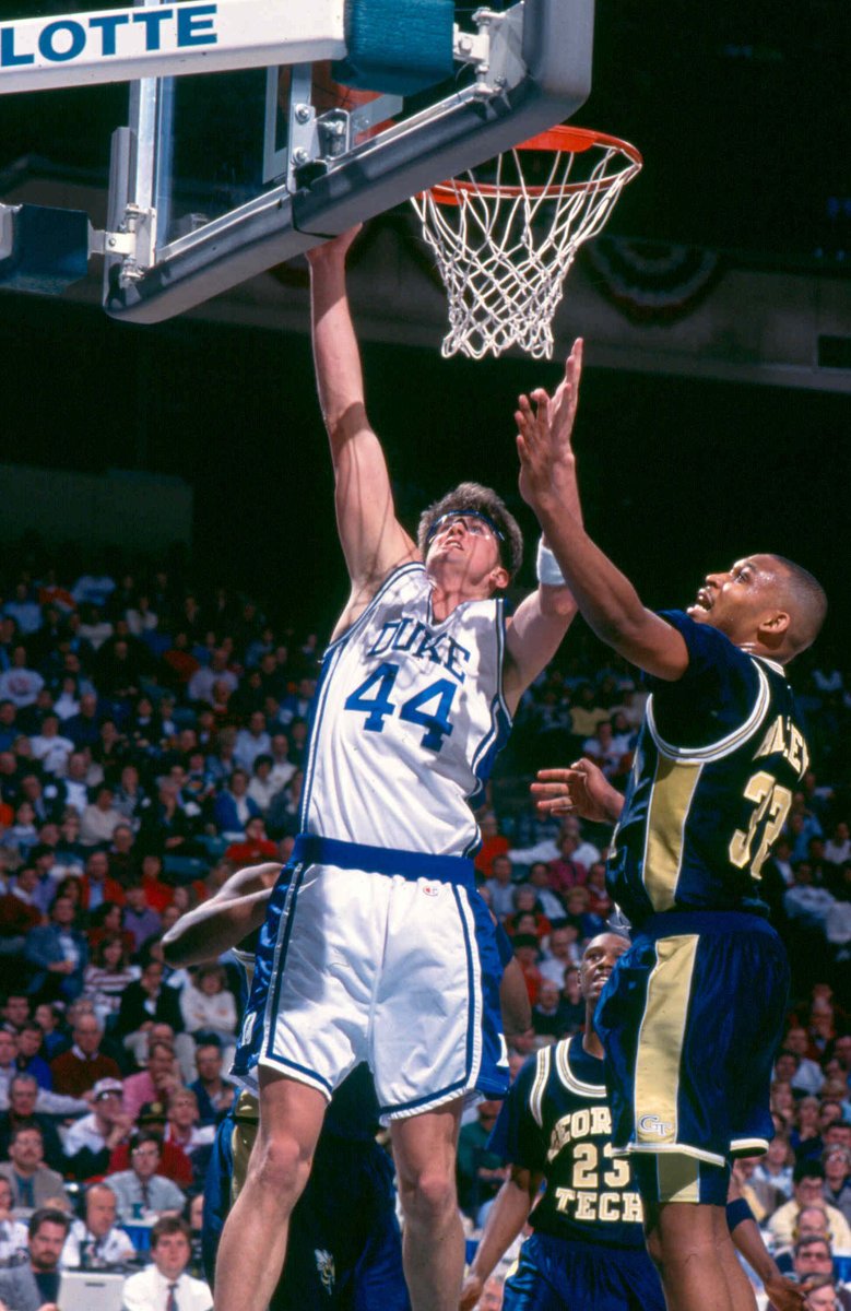 DukeMBB's tweet photo. HBD S/O Cherokee Parks! 🎂🎂🎂🎂👿 https://t.co/ojSY95DNhv