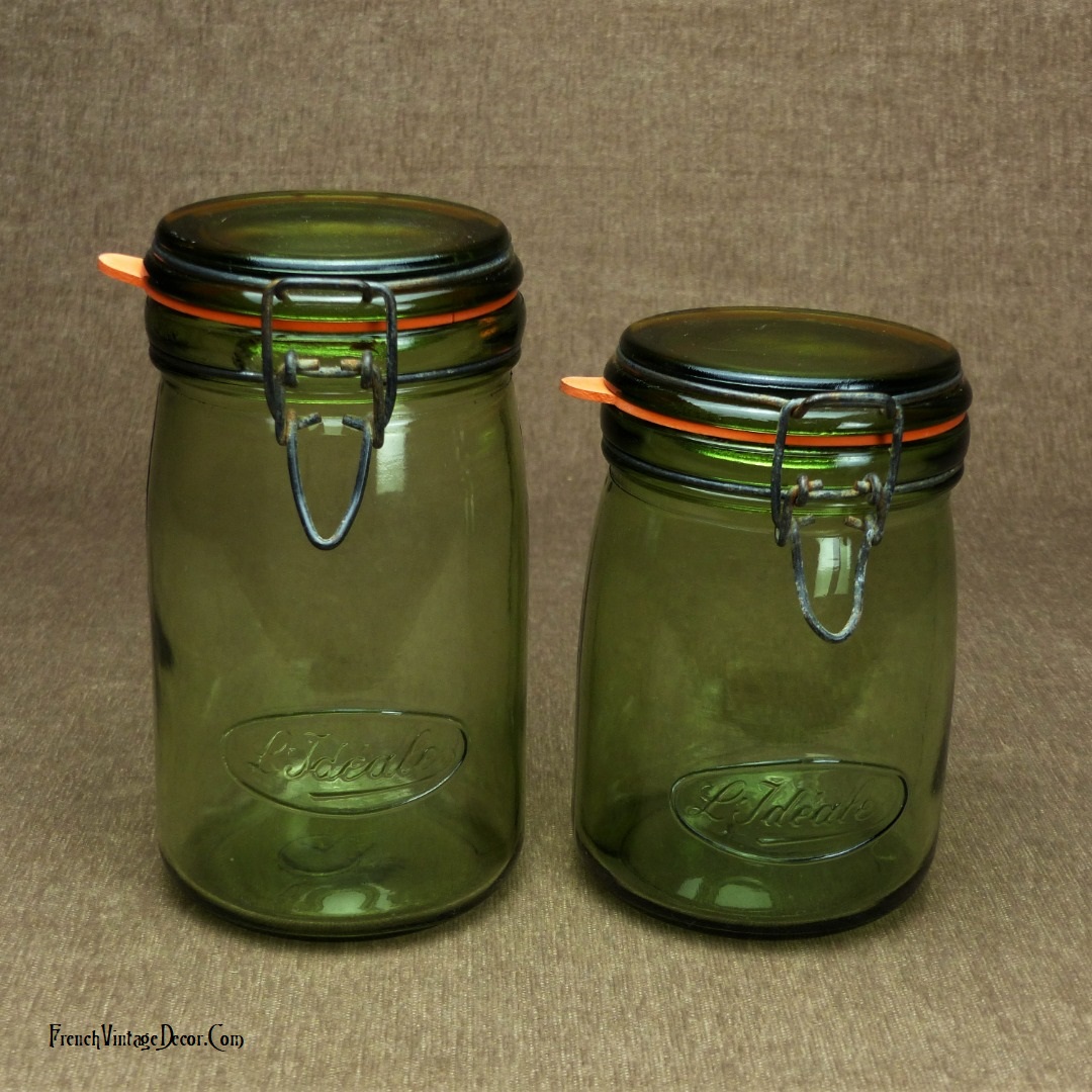 2 x Vintage French 'L’IDEALE' Green Glass Canning Jars
frenchvintagedecor.com/listing/810621…

#countrykitchen #homedecor #kitchenware #glassware #rustickitchen #vintage #vintagekitchen #giftideas #kitchenalia #kitchenstorage #etsy #farmhouseinteriors #frenchvintagedecor