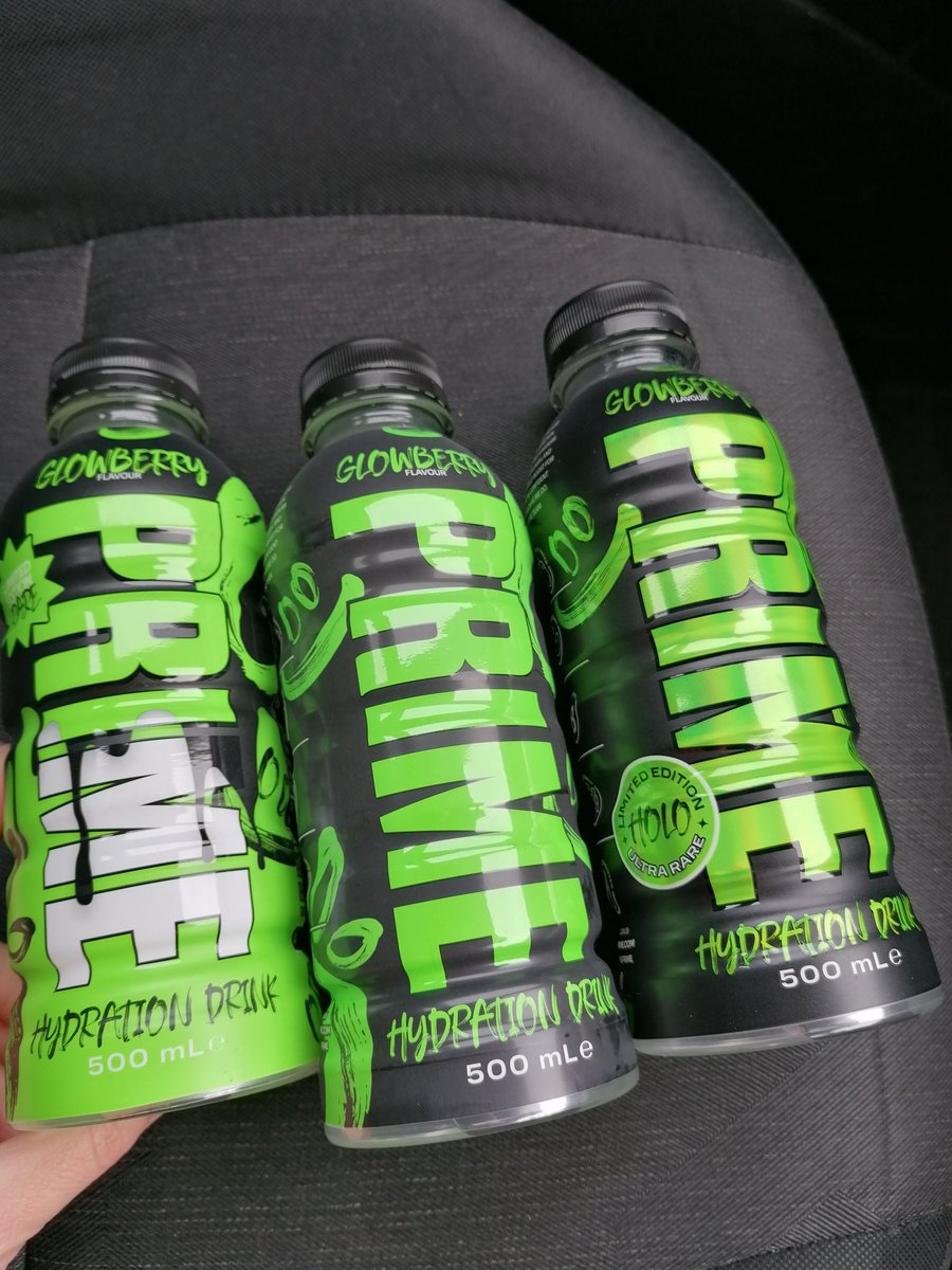 Claire Watson tweet media