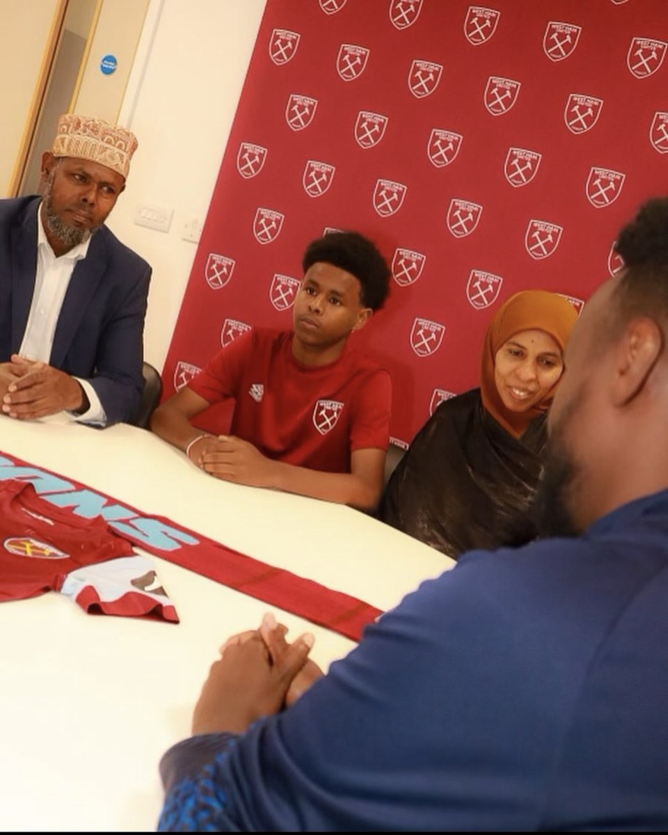 Hamza sulieman Has Signed for West Ham Academy 🇸🇴⚽️ FUTURE 👏🏾