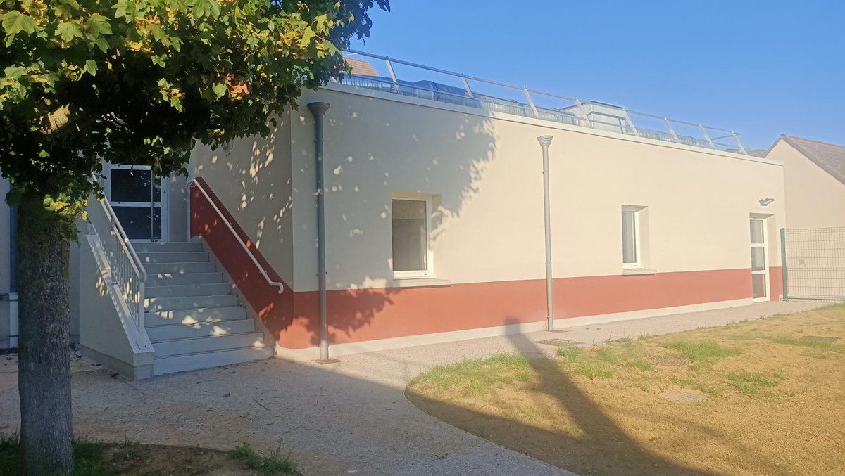 ch_compiegne's tweet photo. Retour sur l'inauguration de la nouvelle cuisine de l'EHPAD de Beaulieu-lès-Fontaines. 
2 ans de travaux et 1,8 M € de budget avec le concours de @CD_oise, ce projet permet de travailler davantage les produits frais pour améliorer la qualité des repas pour les résidents. https://t.co/EYNubEKQyd