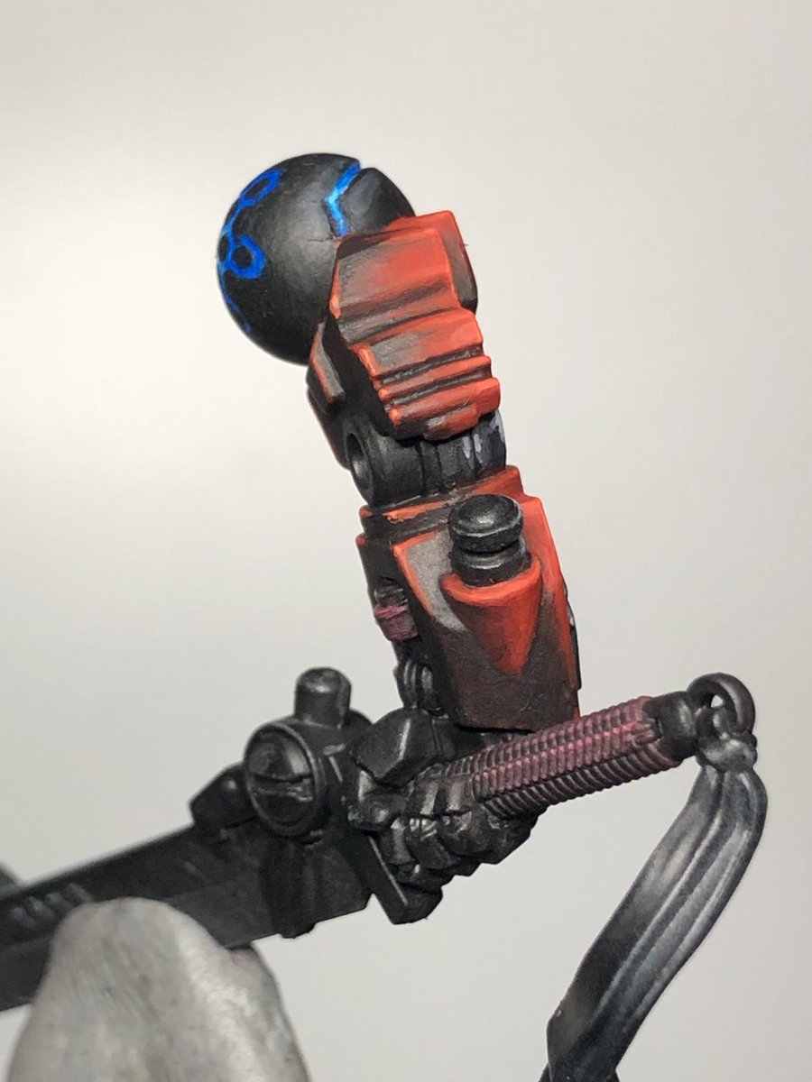 FancyKelvin's tweet photo. I still need to clean up the edge highlights but mostly the reds are done.
#Warhammercommunity #warhammer40k #warhammer40000 #gamesworkshop #hobbypainter #paintingwarhammer #miniaturepainting #tauempire 
#farsightenclaves #wip #warhammerwip #tau #commanderfarsight https://t.co/OARdz6SSof