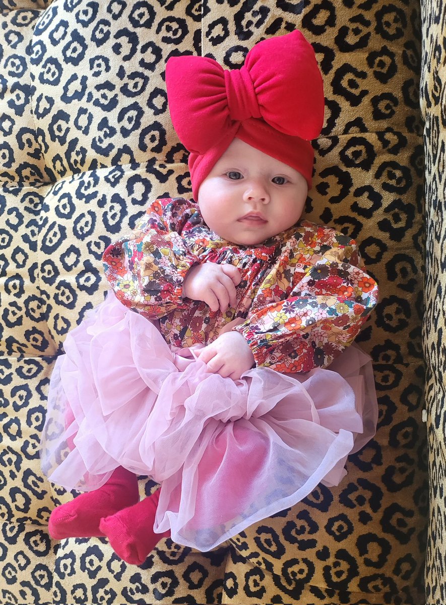 Chez 🤱🏻🩷✨️🦂♏️🌙⛈️🔮🕯 tweet media