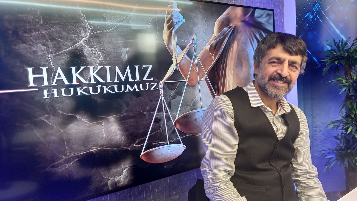 alieyce's tweet photo. 📌 #HakkımızHukukumuz programında bu hafta "Nafaka" konusunu ele aldık. Değerli bilgilendirmeleri için Avukat @avukatyusufakin
ve Avukat @AykutDikencik e #TR35 izleyicileri adına teşekkür ediyoruz. https://t.co/nUAqEQ15ld