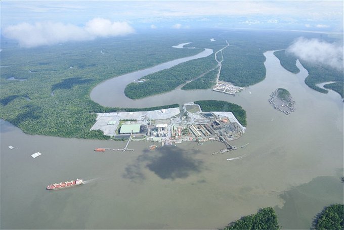 stonesaga95's tweet image. Freeport aims to prolong its export permit for Indonesian copper, emphasizing ongoing developments in the mining sector. #Freeport #copperexport #miningindustry #Indonesia