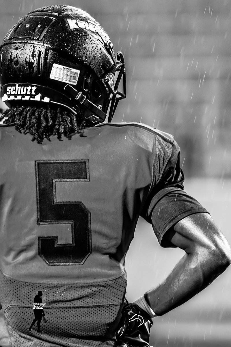 TheQB_Room's tweet photo. Follow my photography page @3ple_Coverage https://t.co/grZnEKV2pu