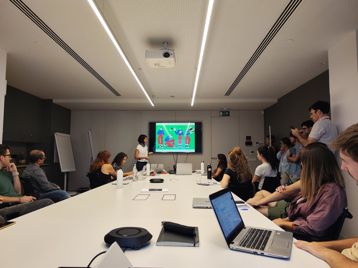 📍 Avui, al <a href="/hubsocialbcn/">Hub Social Barcelona. (Girona 34, interior. Bcn)</a>, sessió interna de coneixements i aprenentatges.

#SuportEducatiu inclou una avaluació experimental: l'equip ha explicat quines finalitats té l'avaluació qualitativa, què s'ha treballat i què s'ha tingut en compte per buscar evidències qualitatives.