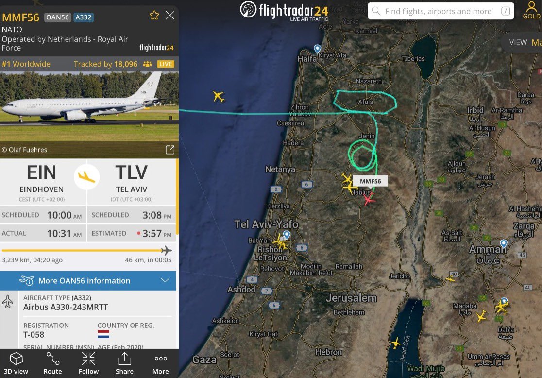 De Nederlandse repatriatievlucht trekt veel aandacht op #FlightRadar24. De militaire A330 maakt een lange nadering richting de luchthaven van Tel Aviv. #israel #repatriatie