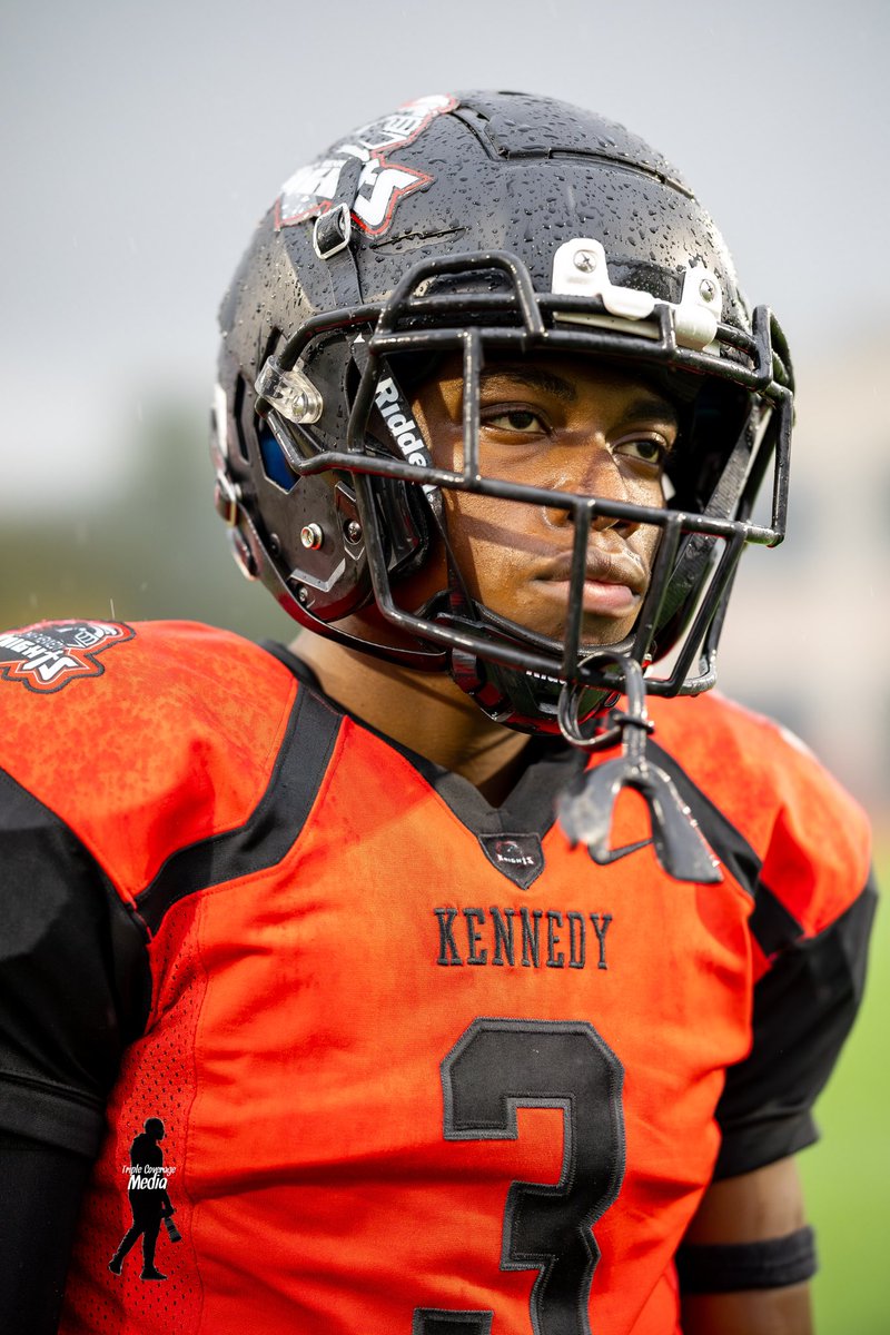 3ple_Coverage's tweet photo. Kennedy Football (Paterson, NJ) https://t.co/rrbLANUhW3