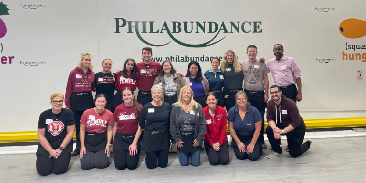 Teamwork makes the dream work! Members of the Event Planning Association, a student professional organization at STHM, recently joined forces for a @Philabundance Packing Day, a meaningful service initiative in partnership with the Philadelphia Chapter of PCMA (@PCMAPHL).