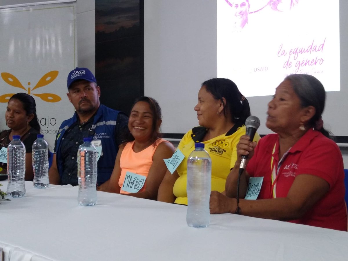 emisoraudea's tweet photo. 📌Concluyó "Mujer Es" iniciativa del programa Generando Equidad de @USAID que durante un año intervino 6 organizaciones del Bajo Cauca y Valdivia: apoyo para proyectos productivos y atención psicosocial. Operador: @Rioabajocyc con apoyo de @SENAComunica Coordinación @ErlyGonzalez https://t.co/ZIOvW58ZGO