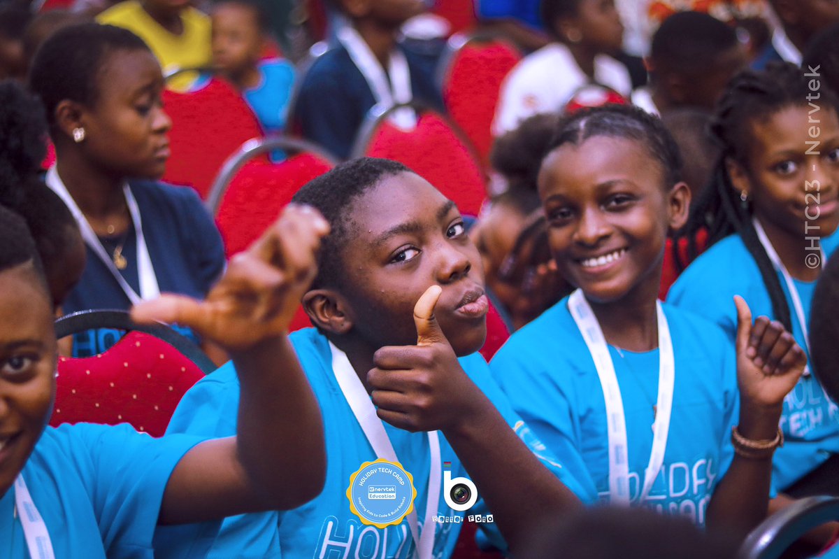 Investing in girl’s right, leadership and well being. In line with the Theme for this years #internationaldayofgirlchild

#Nervtek is building female leaders through educative programs and also investing in a great future for them by empowering them with Tech skills.