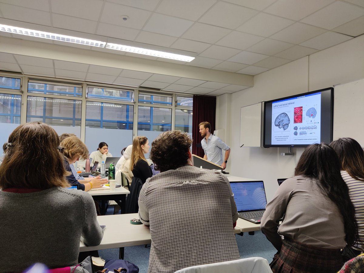 Adrià Rofes (@adrofes) on Twitter photo So good to have Guillaume Herbet giving a guest lecture in the LTABS course! So much to learn about brain plasticity and white matter!
<a href="/emcl_eu/">EMCL</a> <a href="/UGNeuroLing/">Neurolinguistics @ UG</a> <a href="/univgroningen/">University of Groningen</a> So good to have Guillaume Herbet giving a guest lecture in the LTABS course! So much to learn about brain plasticity and white matter!
<a href="/emcl_eu/">EMCL</a> <a href="/UGNeuroLing/">Neurolinguistics @ UG</a> <a href="/univgroningen/">University of Groningen</a>