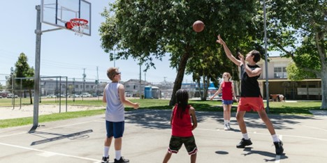 We are looking for youth and young adults (ages 10-25) who recently returned to sport after a concussion to help us test a new return to sport assessment system for youth with concussion. Learn more at: hollandbloorview.ca/r2play-testing…