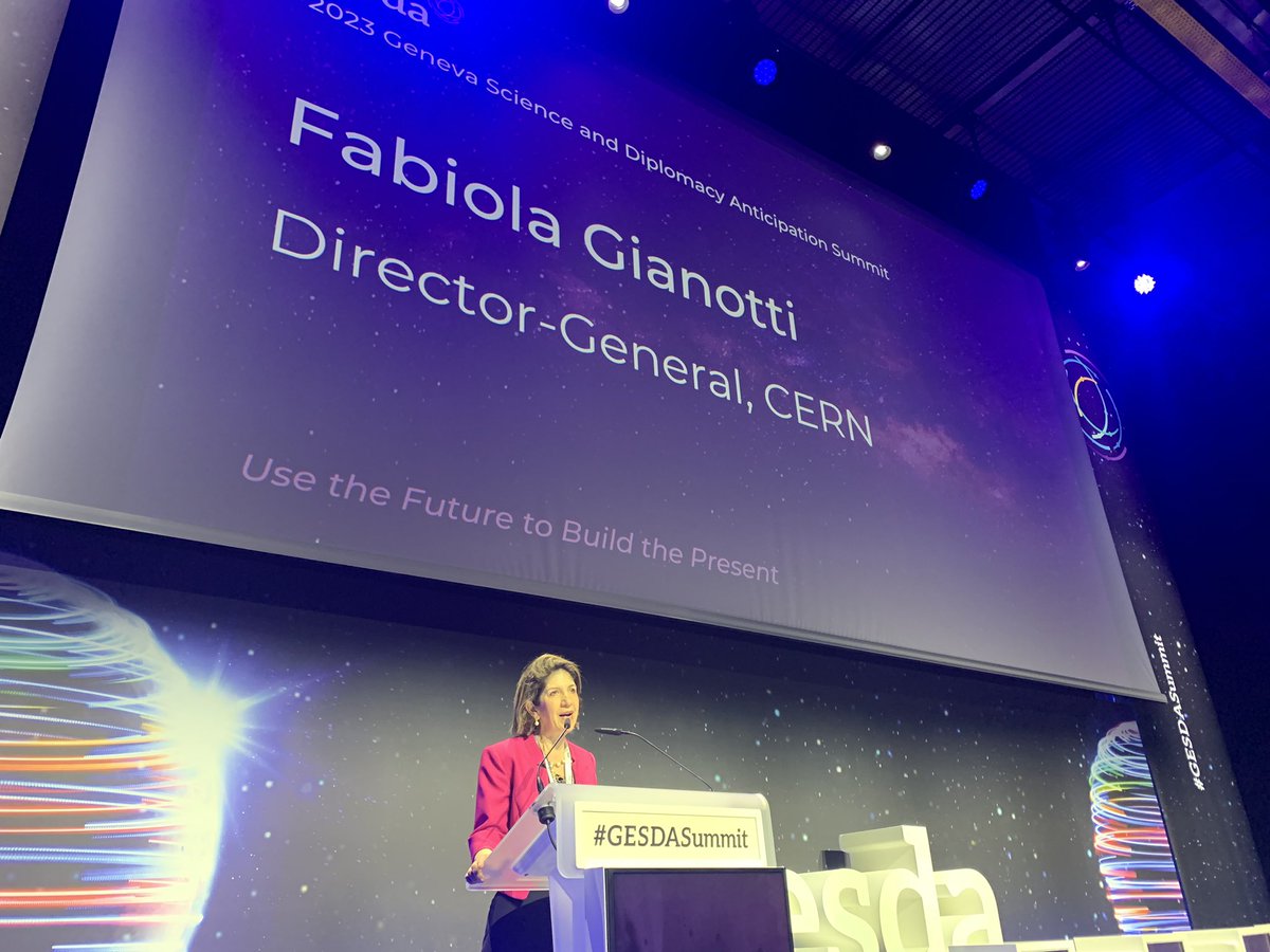 Un honneur de prendre la parole pour la @VilleDeGeneve et le Canton à l’ouverture du Sommet @GESDAglobal, avec le Secrétaire d’Etat Alexandre Fasel @SwissAmbSciDip, la DG du @CERN @FabiolaGianotti, le Président des EPF @m_hengartner et le Président de GESDA, P. Brabeck-Letmathe