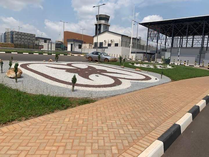 Jojo_stephen1's tweet photo. We have performed better!

President @NAkufoAddo's newly constructed Kumasi  International Airport Project almost ready for commissioning.

#WeAreNPP https://t.co/8zrKlaX8gL