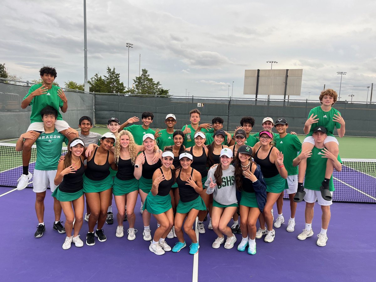 SLCTennis's tweet image. Bi-District Champs!  2nd Round (AREA) in Midland on Friday.  #4togo #practicelikeyouplay @CABCSLC @SLCAthletics