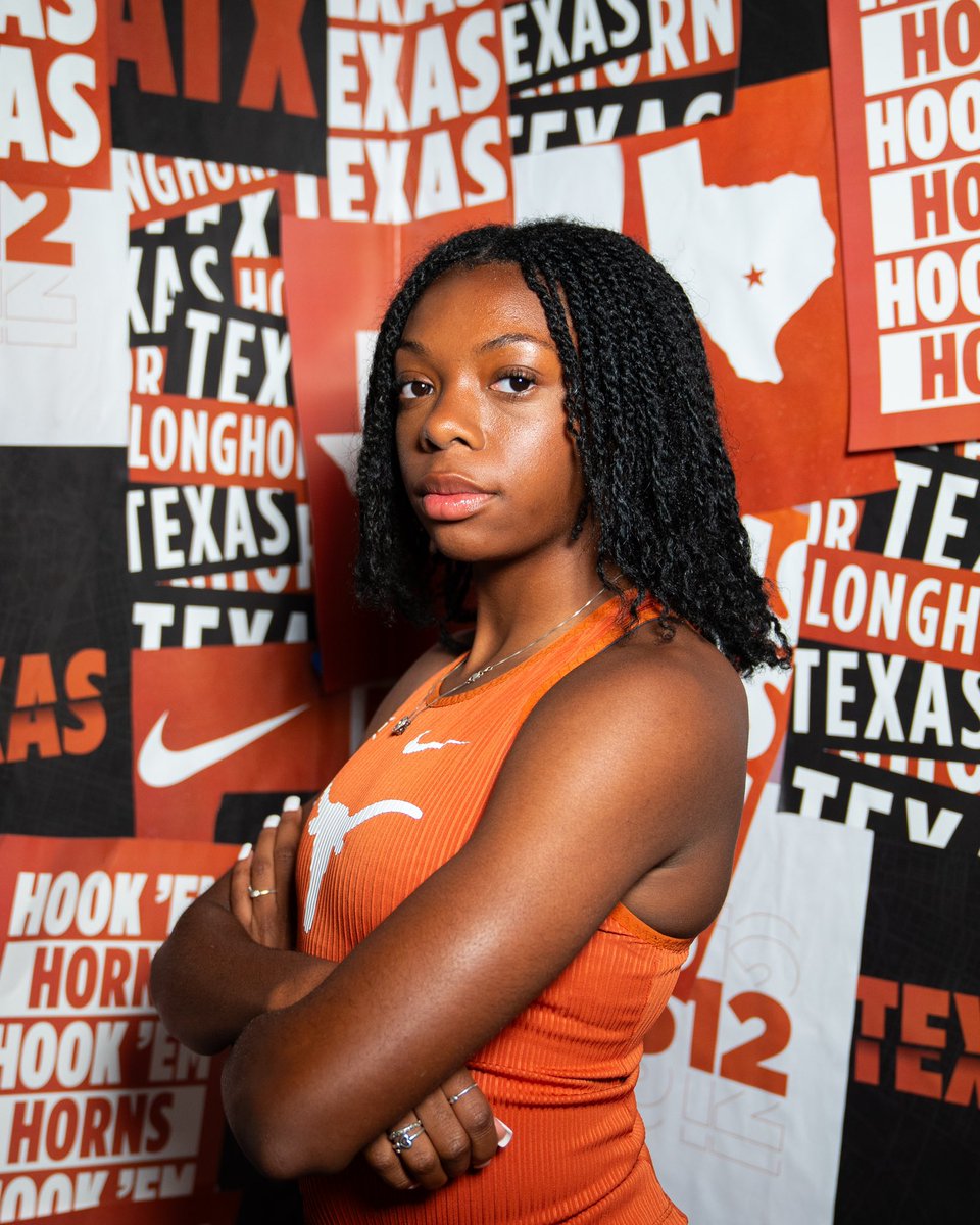 Thank you <a href="/UTCoachSmith/">Sarah Smith</a> for inviting me out on an official visit. I had a great time seeing the program <a href="/TexasTFXC/">Texas T&F/XC</a> #notcommited #officialvisit <a href="/NTX_Jackrabbits/">NTX Jackrabbits</a>