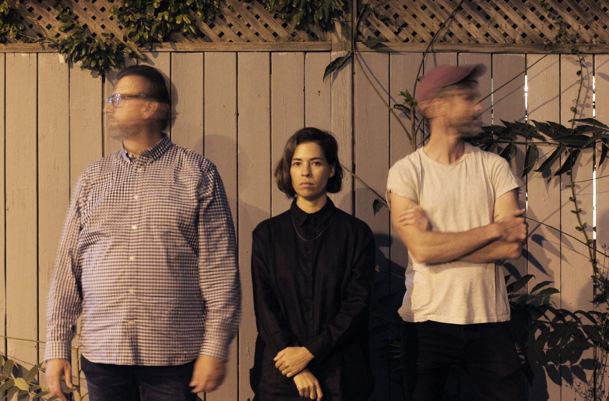 altmixtapes's tweet photo. 🎶 Dive into the mesmerizing world of @SWiiMSMusic1 as they unveil their latest single, "All I Die For." 🌟 Feel the vibes and let music take you on a journey! 🎸🎤 #IndieRock #NewMusic #AllIDieFor #SWiiMS #musicblog #TheAlternativeMixtapes https://t.co/gbvDZBRZ5f