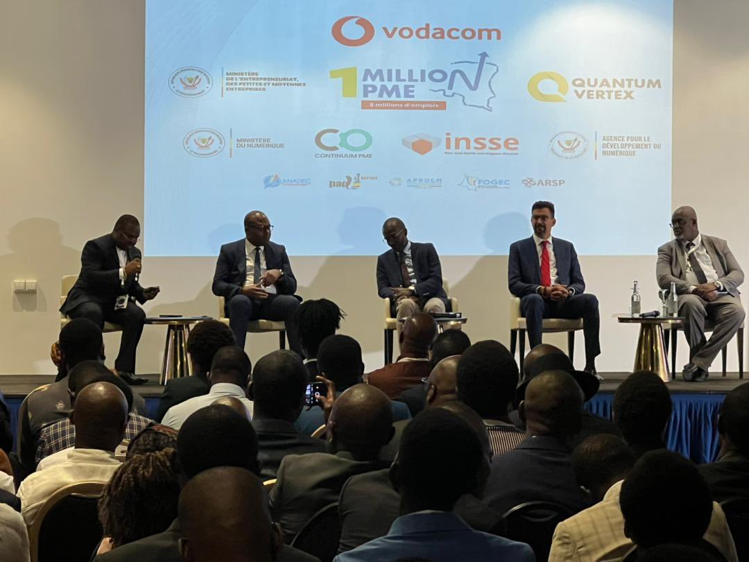 1millionpme's tweet image. #LaGrandMessedelEntrepreneuriatCongolais bat son plein depuis cet avant-midi à #Pullmanhotel #Kinshasa #happeningnow #GMEC @jctshipama @popolkayembe @QuantumVertex  @MinEPME_CD