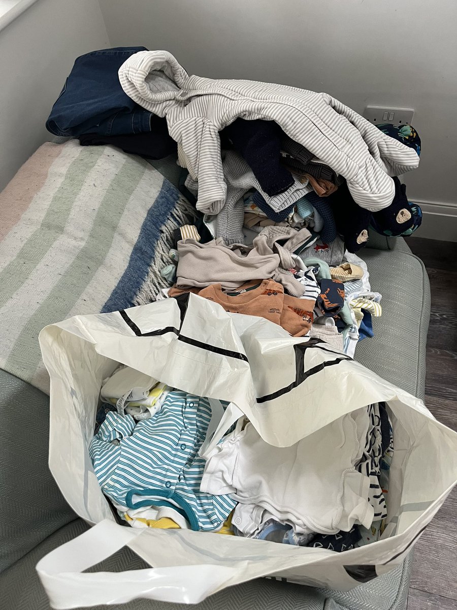 KtJourno's tweet photo. @BabyAidBrum I have loads of baby clothes that need a home! 0-3,3-6,6-9. Will you take them?! https://t.co/m2lHR8oR20