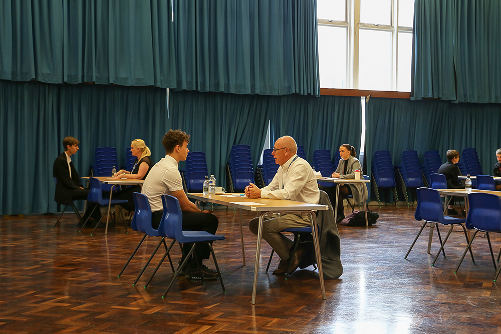Basildon_UA's tweet photo. Today, our Year 11 students have participated in mock interviews with industry professionals. 

“The mock interview was beneficial. It helped me improve my speaking &amp; listening skills and gain experience of what a job interview would be like.” Fred.C https://t.co/xQzXGB1YaT