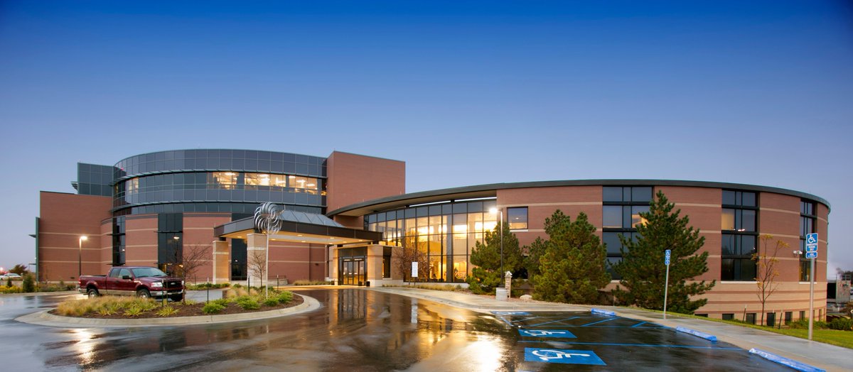 Congratulations to our Associates who have reached milestones in their service at HaysMed. Thank you for everything you do, your loyalty to HaysMed and your dedication to caring for our patients.
tinyurl.com/6r7a8ed6