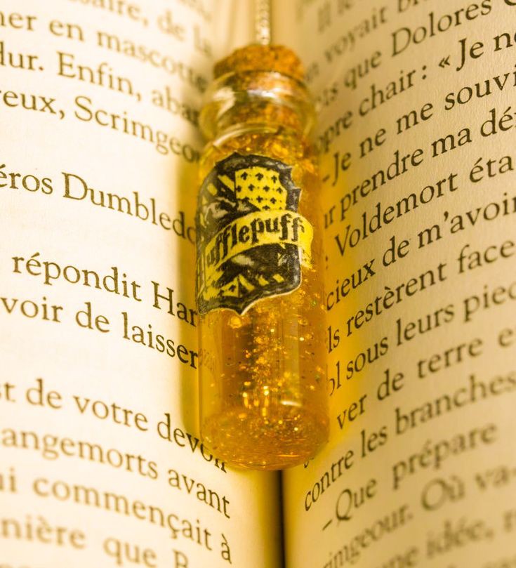 RileyScamander's tweet photo. “𝐼 𝒸𝒶𝓃'𝓉 𝓉𝒶𝓁𝓀 𝓉𝑜 𝓂𝒶𝑔𝒾𝒸𝒶𝓁 𝒸𝓇𝑒𝒶𝓉𝓊𝓇𝑒𝓈.  𝐼  𝒿𝓊𝓈𝓉 𝓊𝓃𝒹𝑒𝓇𝓈𝓉𝒶𝓃𝒹 𝓉𝒽𝑒𝓂.”

                    ˚₊‧꒰ა ☆ ໒꒱ ‧₊˚

𝚁𝚒𝚕𝚎𝚢 𝚂𝚌𝚊𝚖𝚊𝚗𝚍𝚎𝚛 | 𝙷𝚞𝚏𝚏𝚕𝚎𝚙𝚞𝚏𝚏
#HarrypotterRP #OC #Botth https://t.co/aD70pso4Md