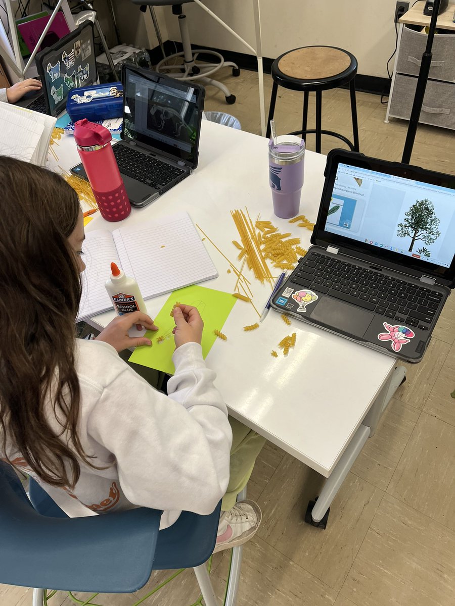 M Alexis Pace tweet media