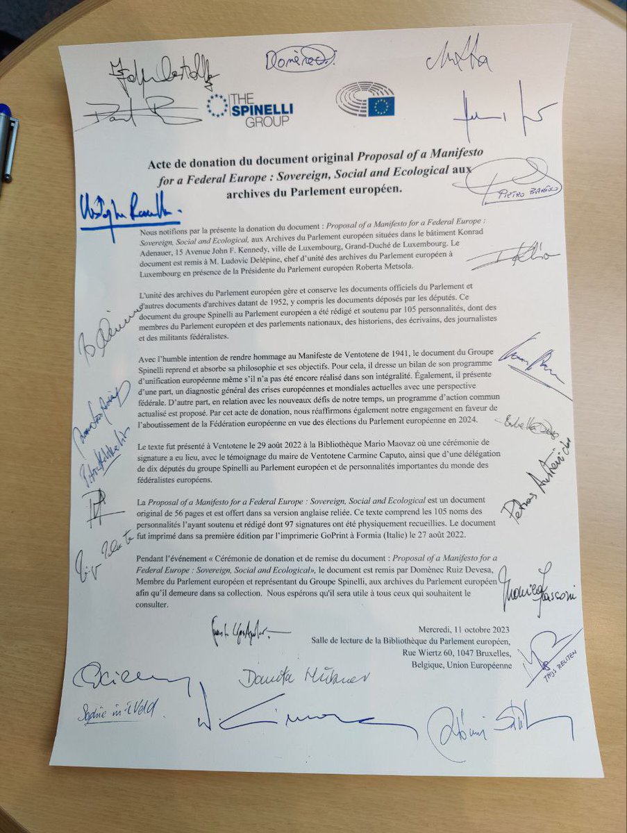 HelmutScholzMEP's tweet photo. Das neue Manifest für ein föderales Europa: 

1941/42 dachten Spinelli, Rossi &amp; Colorni Europa als Gemeinschaft jenseits nationaler Grenzen, Konkurrenz und Hass. 

Es ist Zeit, ihre Vision ernst zu nehmen! 

@ErnstCornelia @europa_blog @JEF_de https://t.co/gMTmY2xozS