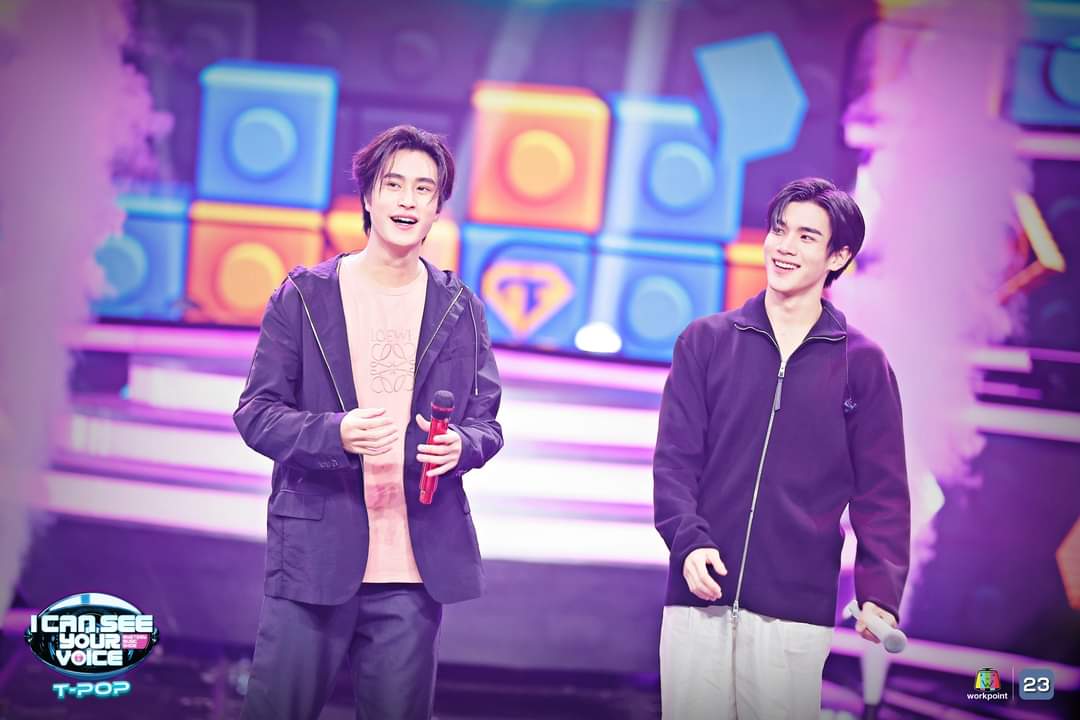 แจกความน่ารักเต็มเวทีไปหมด!!! กรี๊ดดดดด
.
📍ดูสด!!! ทั้ง TV และ ออนไลน์
🎤ทุกวันพุธ เวลา 20.05 น.
.
#icanseeyourvoicethailand
#icanseeyourvoicetpop 
#WorkPoint23
#Workpoint 
#GeminiFourth 
#เจมีไนน์โฟร์ท