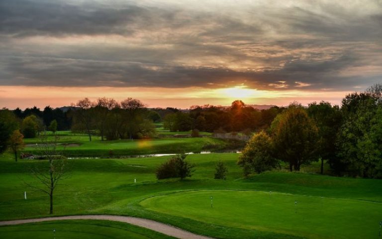 Great day <a href="/RuffordParkGolf/">Rufford Park</a> yesterday - superb set up and condition - thank you, and see you next year. Order of Merit heads to climax <a href="/thenottmshire/">The Nottinghamshire</a> on 8th November with leader Martin Cockayne 7 points ahead of the pack #OOM