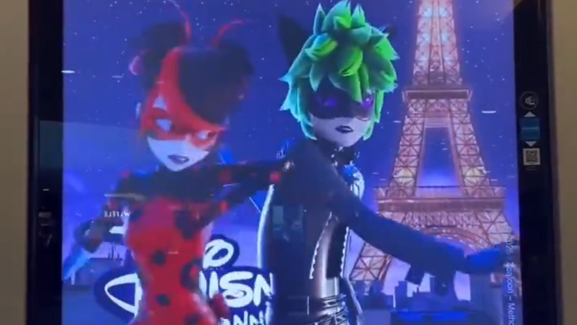 taysaugust's tweet image. #MLBSpecialSpoilers 
IM SCREAMING LOOK AT SHADYBUG AND CLAW NOIR???