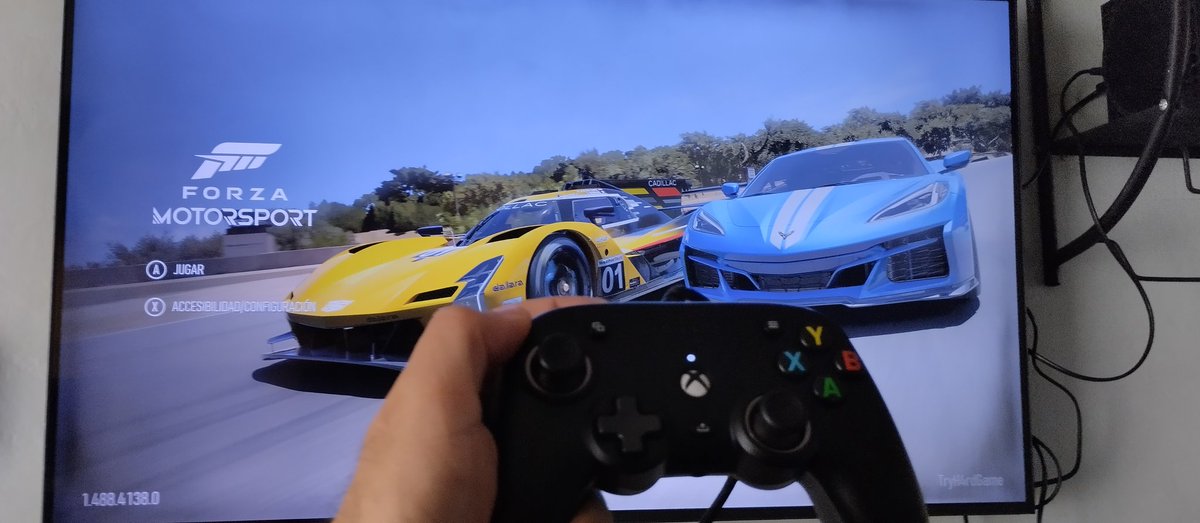 TryH4rdGame's tweet image. 2 días con #ForzaMotorsport , con #NaconProCompact y sin el, la diferencia es muy notoria, la curvas entran solas, y la dirección es más precisa, el control original de #XboxSeries se queda muy por detrás.