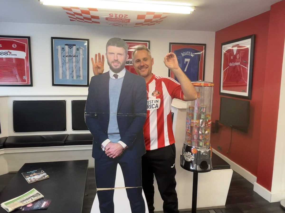 Lemonthebarber's tweet photo. First mackem taking advantage of the £4 off a haircut after we stuffed them 4.0. UTB https://t.co/drOilmsPmd