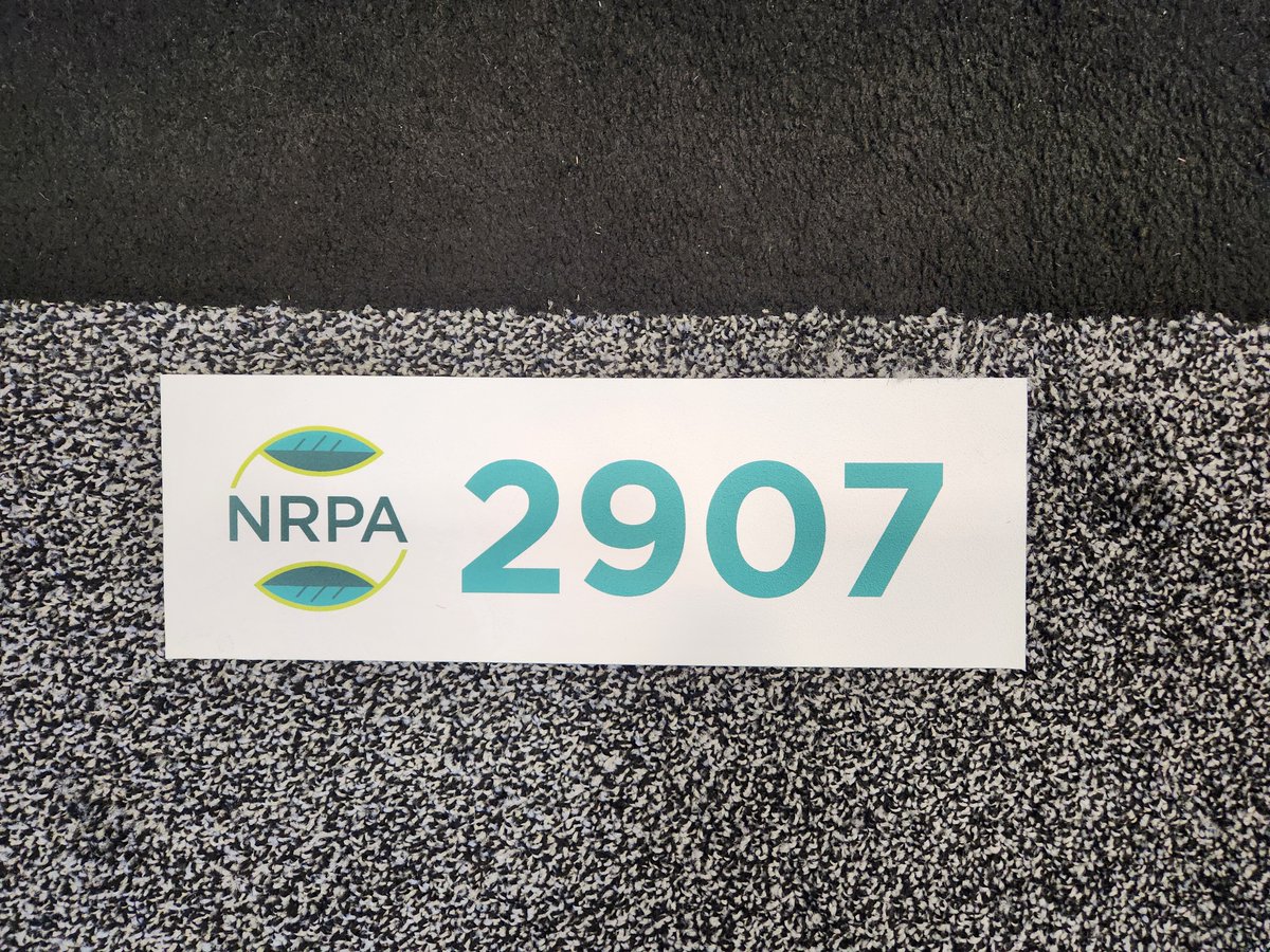 parisfurnishing's tweet image. Come check us out at booth #2907 @nrpa tradeshow! See our newest addition to the Paris family: The Sombra Solar Bench! #solarbench #tradeshowlife #NRPA #NRPA2023 #parissitefurnishings #landscapearchitecture