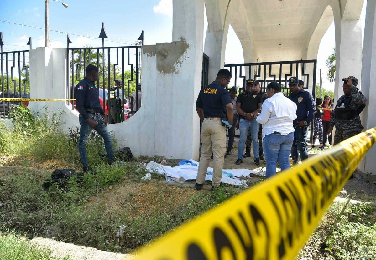 🗞 |#NacionalDL| Defensor del Pueblo investiga directora del hospital Ciudad Juan Bosch por cadáveres de recién nacidos

🔗ow.ly/i7Uk50PVFG5

#DiarioLibre #DefensordelPueblo #JuanBosch #ReciénNacidos #CristoSalvador