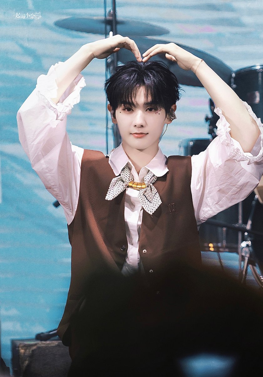 nine_pics's tweet photo. © 起司小奈-

#นายท่านกรชิต #GaoQingchen #高卿尘
@naninenai99 https://t.co/o93ecqjLnh
