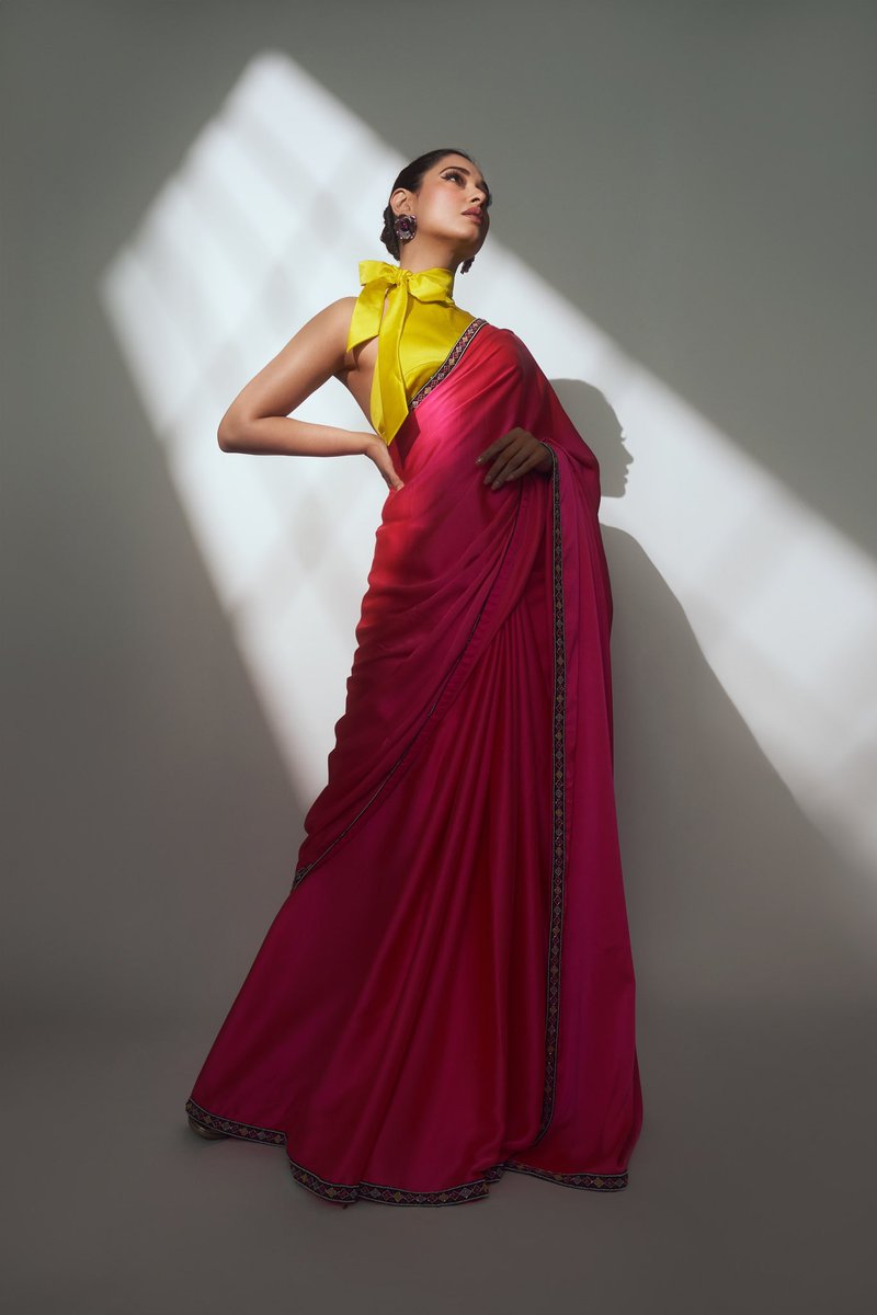 Neon of your business 🩷💛🩷