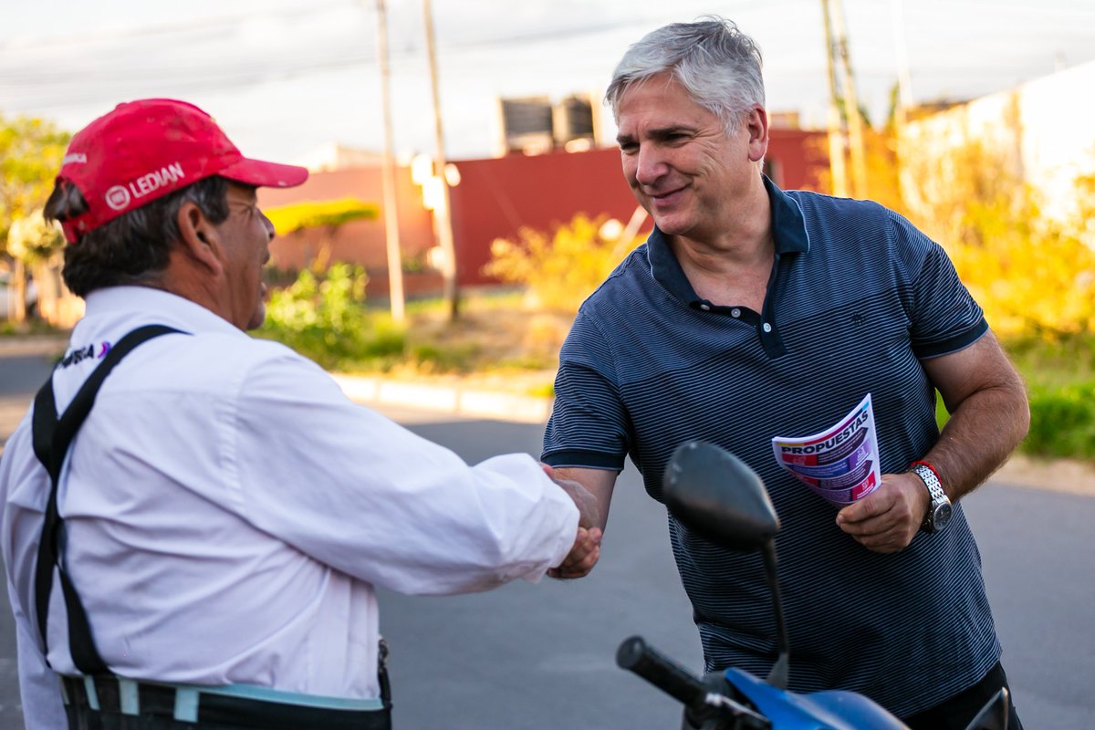 luislobovergara's tweet photo. Recorriendo Catamarca 🛻🌵 
Soy feliz haciendo lo que hago. Me apasiona trabajar y tratar de aportar al desarrollo de Catamarca y Argentina, teniendo cómo eje a cada vecino, que en nuestro recorrido de campaña, se nos acercó preocupado a contarnos su realidad. 
👇🏻 https://t.co/OiuH7Md8Bt