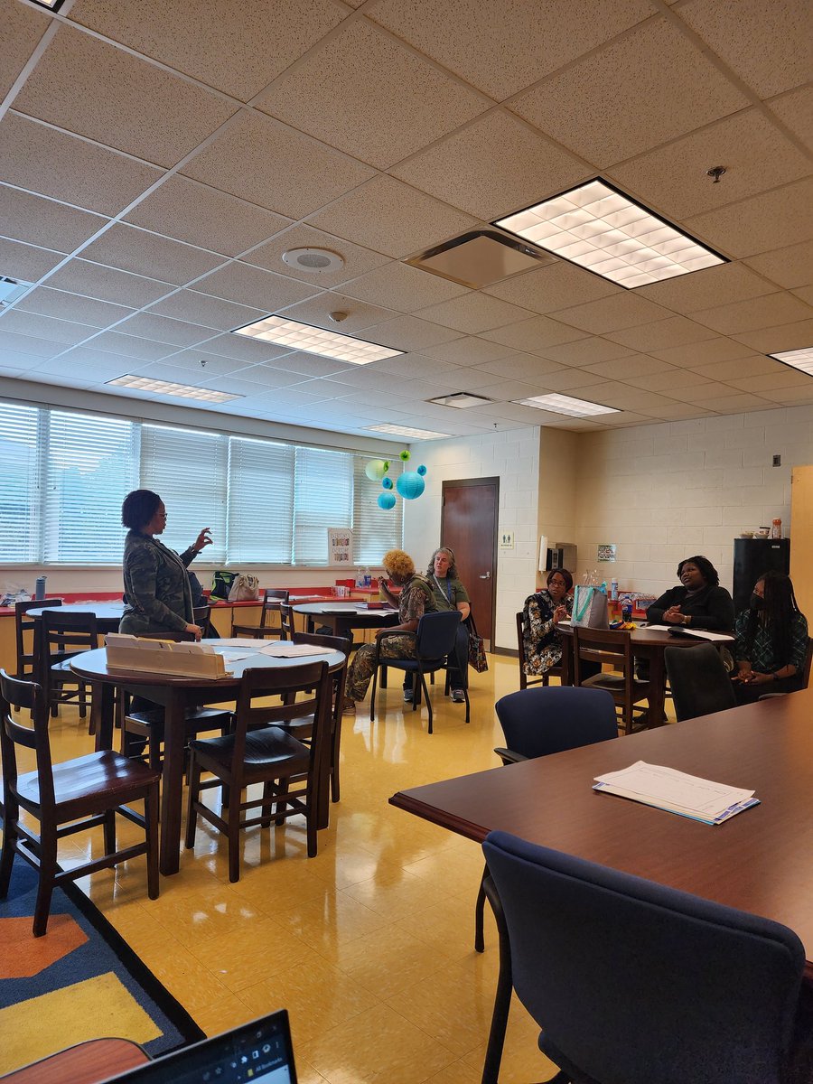 Thank you to our RLS <a href="/AnjulenaJ_ARI/">Anjulena Johnson</a> for providing <a href="/CenterPointES/">Center Point Elementary</a> teachers with engaging Phonics First PD. We appreciate all of the support  you provide to us! <a href="/JEFCOED/">Jefferson County Schools</a> <a href="/JefcoedK_5/">📚JEFCOED Elementary Curriculum K-5</a> <a href="/ALoggins16/">Alexandria Loggins</a> <a href="/Alabama_Reading/">ARI / The Alabama Reading Initiative, ALSDE</a> <a href="/krutledgeb/">Karen Rutledge-Bell</a>