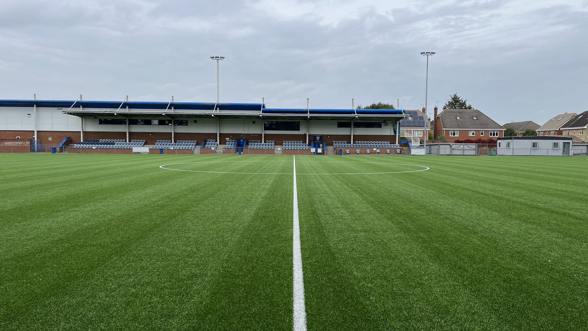 BurnhamFC1878's tweet photo. Pitch prep done for tonight’s cup match between @BurnhamFC1878 and @Samurairovers at The 1878 Stadium KO 7:45pm (it’s wrong on FullTime) #nonleague #midweekmatch #Burnham https://t.co/M5T8Fro0az