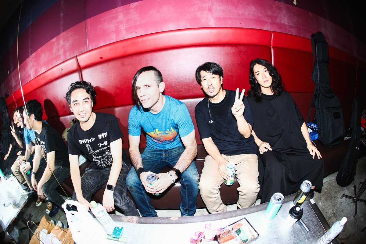 Masa_Aumrize's tweet photo. 『The Melodymatic Punchlines TOUR』

札幌に続き、名古屋・大阪とスコットのバンドで弾かせて頂きました。

MAYKIDZもPAMもスコットバンドの皆んなも最高で、とても良いインスピレーション受けまくってます。
来週のツアーファイナル東京も楽しんでいきたいと思います。

#MAYKIDZ #PAM #ScottMurphy https://t.co/tkgqpeNr8R