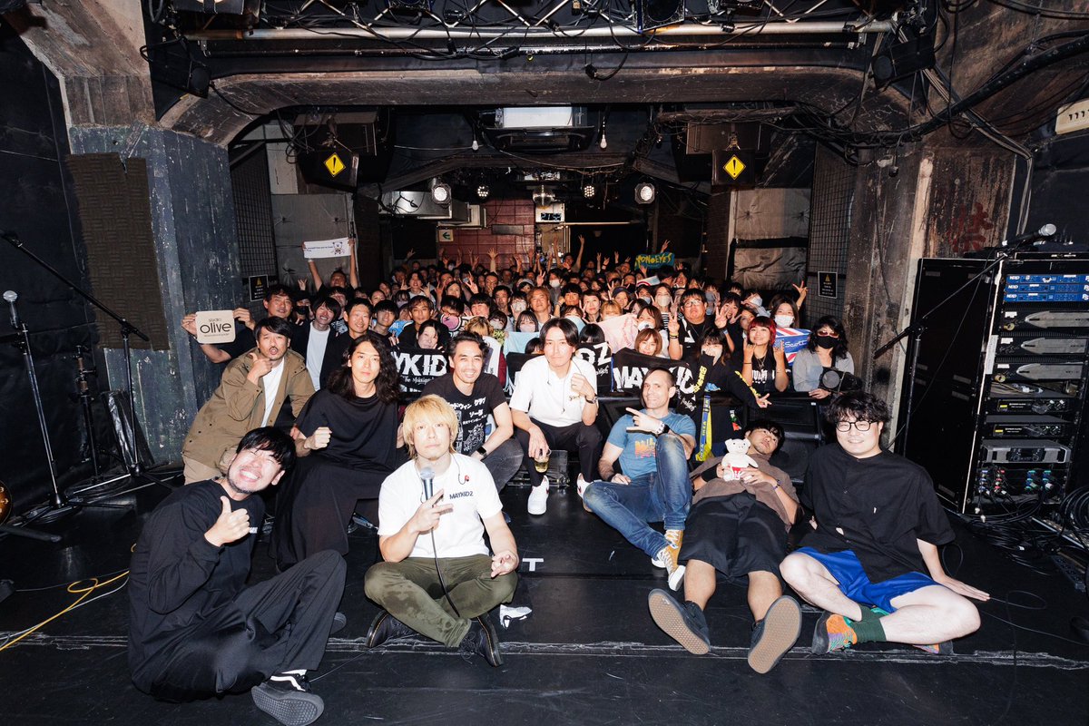 Masa_Aumrize's tweet photo. 『The Melodymatic Punchlines TOUR』

札幌に続き、名古屋・大阪とスコットのバンドで弾かせて頂きました。

MAYKIDZもPAMもスコットバンドの皆んなも最高で、とても良いインスピレーション受けまくってます。
来週のツアーファイナル東京も楽しんでいきたいと思います。

#MAYKIDZ #PAM #ScottMurphy https://t.co/tkgqpeNr8R