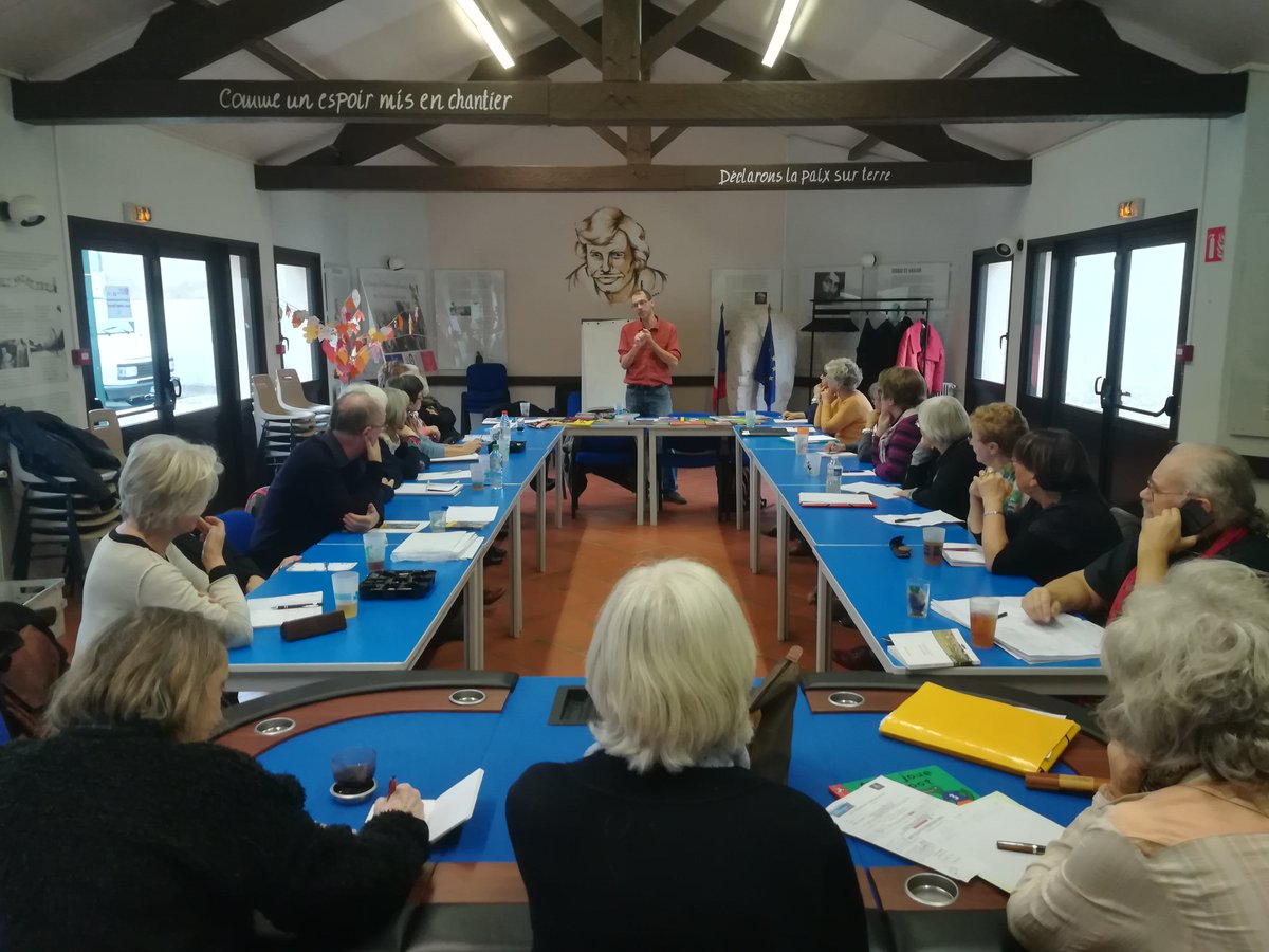 Ligue_24's tweet photo. Lire et faire lire est un programme national d’ouverture à la lecture et de solidarité intergénérationnelle. Et si vous deveniez lecteur bénévole en #Dordogne ?!
https://t.co/uKgPUJeXSm @lireetfairelire @Usep_24 https://t.co/g2lqaK13XD