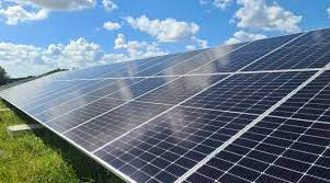Parrain_Invest's tweet photo. On continue avec du photovoltaïque sur Enerfip 🌞 
Il me restait quelques euros et le projet ferme demain alors autant investir pour arriver bientôt aux 200€ sur la plateforme 😋 https://t.co/od4IpYotH0