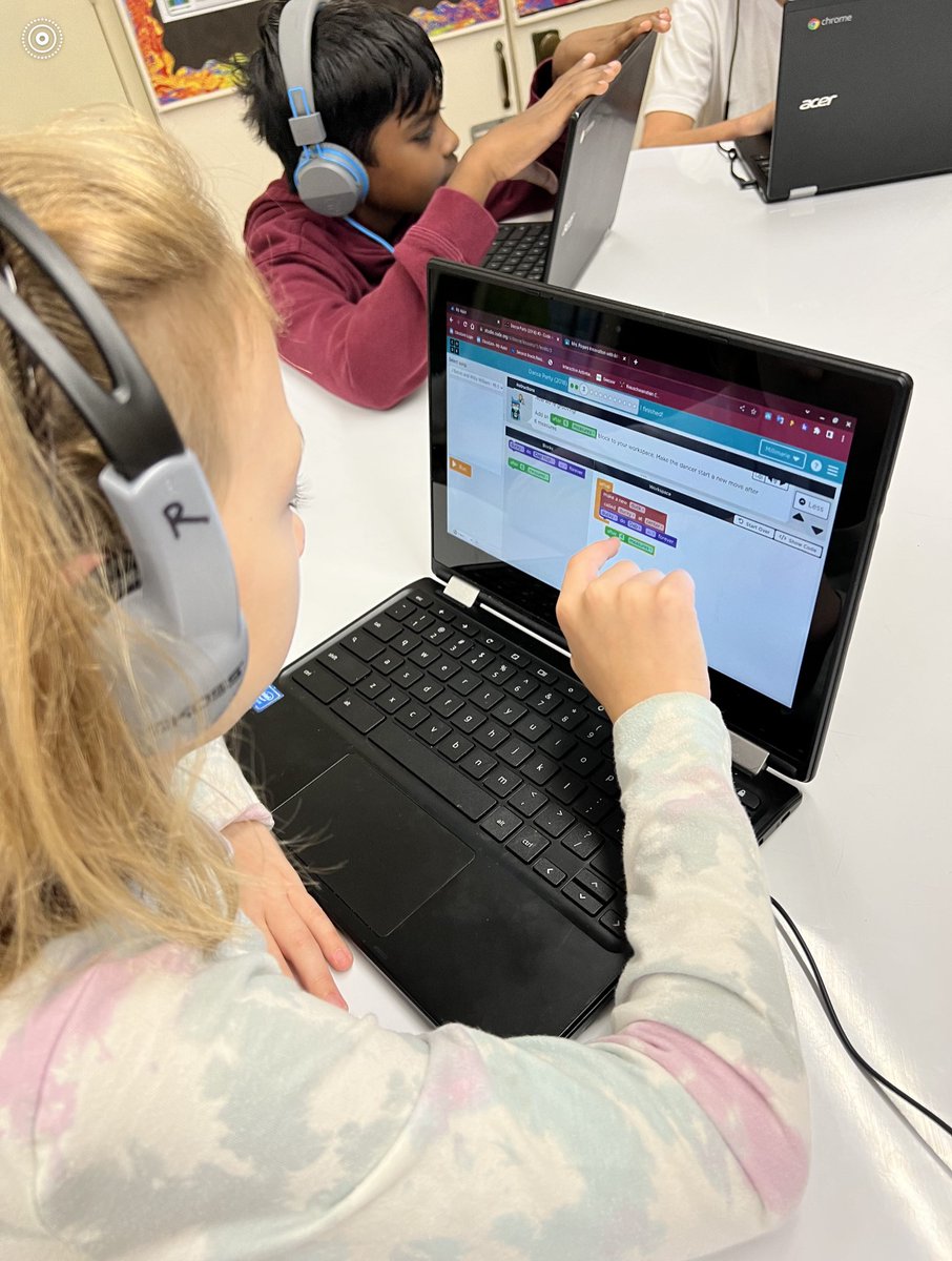 James A Dever (@jamesadever) on Twitter photo Mrs. Rogers 4th grade class came into the innovation lab to learn how to code a dance party!! <a href="/VS13UFSD/">ValleyStream13UFSD</a> Mrs. Rogers 4th grade class came into the innovation lab to learn how to code a dance party!! <a href="/VS13UFSD/">ValleyStream13UFSD</a>