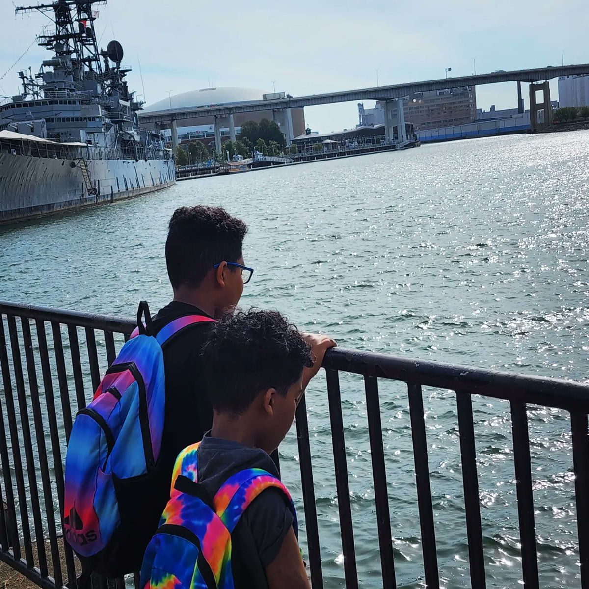 fatherhoodf1rst's tweet image. Some work, some exercise.

#fatherhood #fatherhoodfirst #fatherhood1first #sonship #urbanhikers #urbanhiking #cityasschool #worldasschool