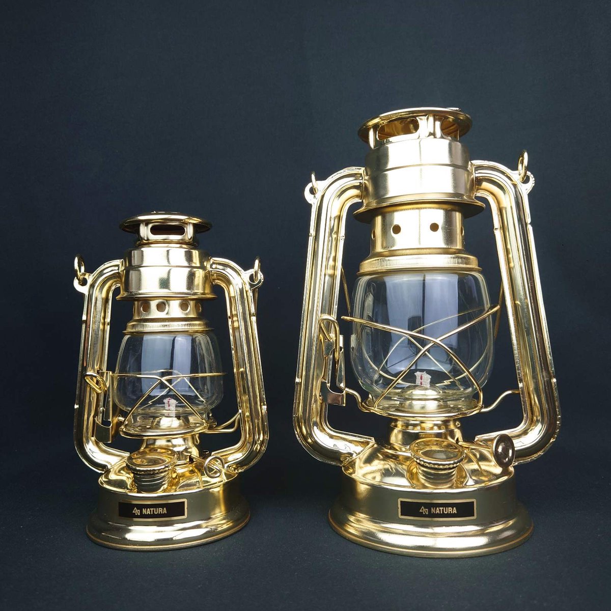 🎁10月プレゼント企画 ②🎁

金メッキオイルランタンセット（大と小）を抽選で1名様にプレゼント🎁
syride.jp/?pid=174702207

✅おまけで、出汁スパイス-箔-を2本
⚠️賞味期限：2023.10.31

✅応募方法
①<a href="/SYRIDE_NATURA/">SYRIDE【エスワイライド】公式</a>をフォロー
②この投稿をRT

⚠️応募期間：2023.10.15まで

 #プレゼント企画